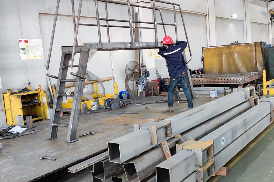 โครงสร้างเหล็กแบบกำหนดเอง